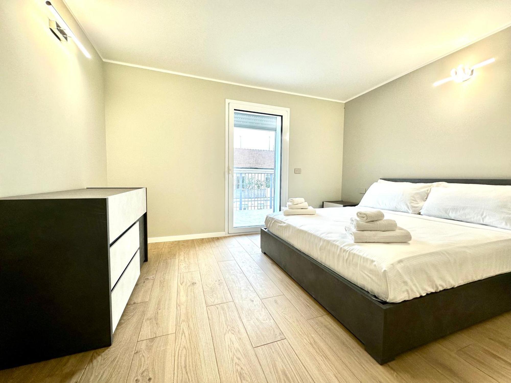 Be-C0 Sempione Luxury Apt Milano Exterior foto